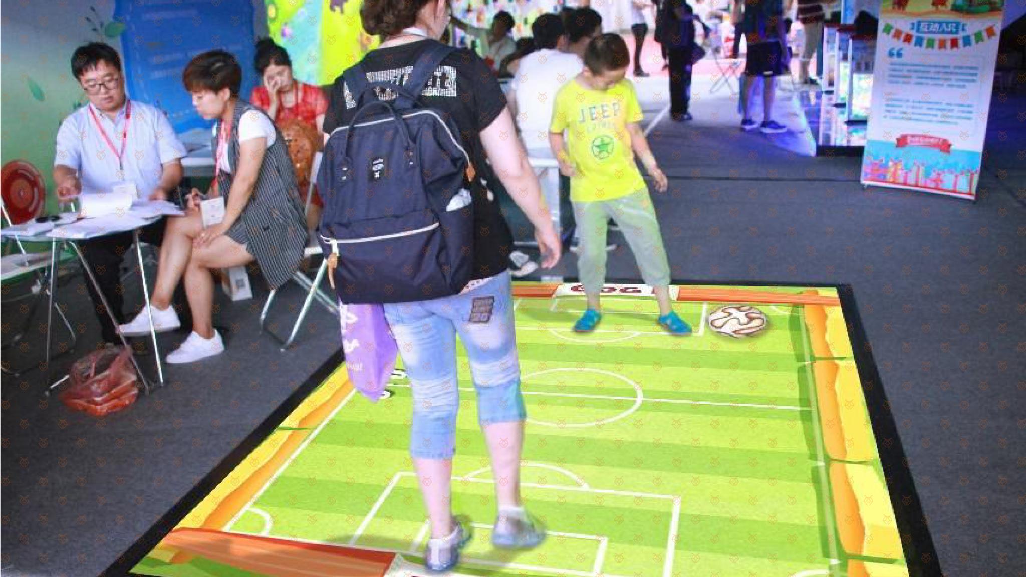 适用范围 儿童乐园、游乐场、淘气堡、公园、亲子互动现场、商场等多媒体互动场所。 产品优势 一、